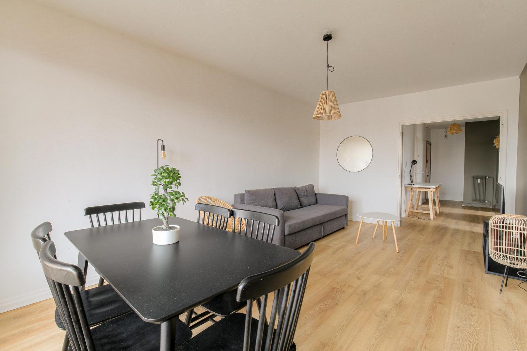 Charcot Appartment Лион Экстерьер фото
